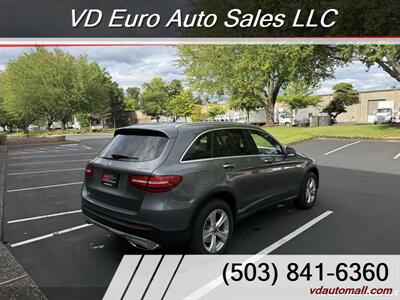 2017 Mercedes-Benz GLC GLC 300 4MATIC Clean title! - Photo 6 - Portland, OR 97218