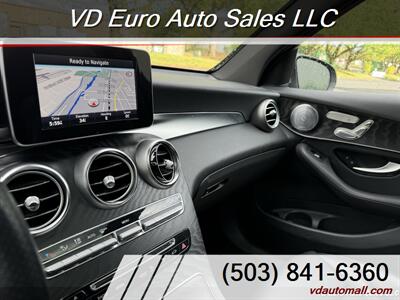 2017 Mercedes-Benz GLC GLC 300 4MATIC Clean title! - Photo 33 - Portland, OR 97218