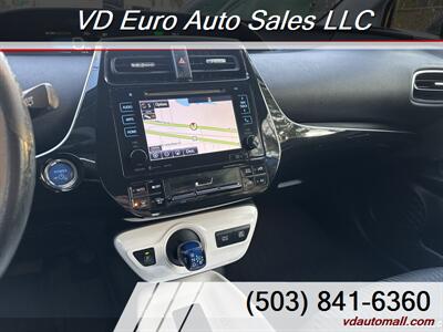 2016 Toyota Prius Two Eco   - Photo 12 - Portland, OR 97218