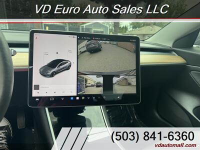2020 Tesla Model 3 Standard Range  -price after FEDERAL TAX REBATE! ONLY 23k miles!!! - Photo 16 - Portland, OR 97218