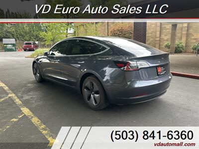 2020 Tesla Model 3 Standard Range  -price after FEDERAL TAX REBATE! ONLY 23k miles!!! - Photo 8 - Portland, OR 97218
