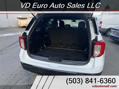 2020 Ford Explorer Police Interceptor Utility   - Photo 12 - Portland, OR 97218