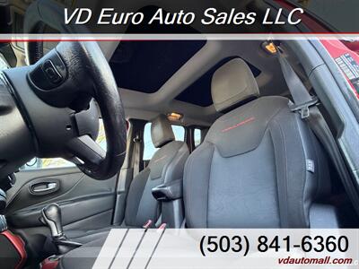 2015 Jeep Renegade Trailhawk  4x4 - Photo 11 - Portland, OR 97218