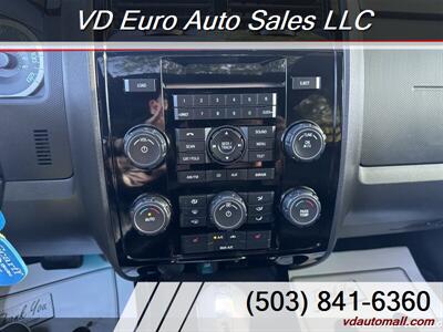 2012 Ford Escape Limited  AWD - Photo 28 - Portland, OR 97218