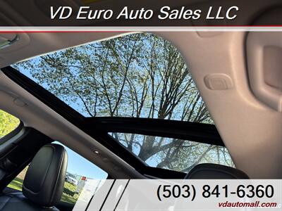 2019 Jeep Cherokee Latitude Plus  4X4 CLEAN TITLE! - Photo 22 - Portland, OR 97218