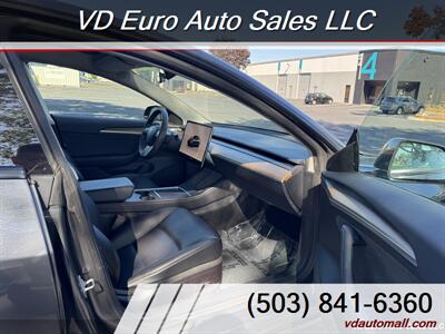 2023 Tesla Model 3  -Price after FEDERAL TAX REBATE! - Photo 16 - Portland, OR 97218