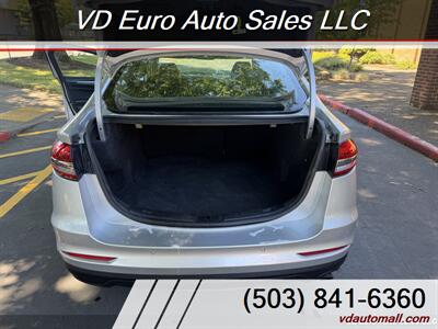 2019 Ford Fusion SEL  -CLEAN TITLE! - Photo 18 - Portland, OR 97218