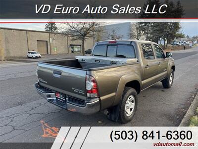 2014 Toyota Tacoma PreRunner V6   - Photo 8 - Portland, OR 97218