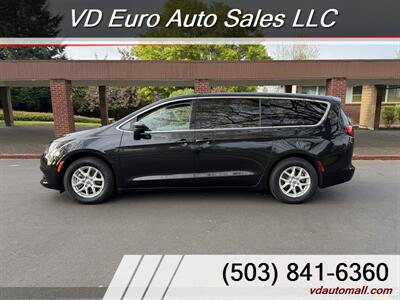 2022 Chrysler Voyager LX  CLEAN TITLE! - Photo 9 - Portland, OR 97218