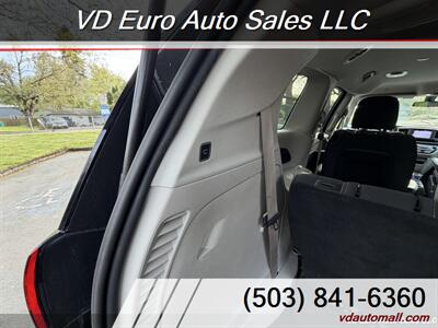 2022 Chrysler Voyager LX  CLEAN TITLE! - Photo 14 - Portland, OR 97218