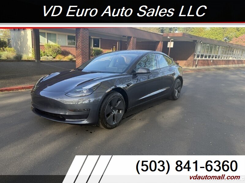 2023 Tesla Model 3   - Photo 1 - Portland, OR 97218