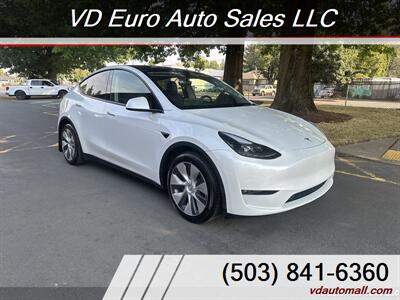 2023 Tesla Model Y  AWD-Price after FEDERAL TAX REBATE! - Photo 4 - Portland, OR 97218