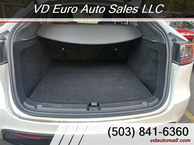 2023 Tesla Model Y  AWD-Price after FEDERAL TAX REBATE! - Photo 21 - Portland, OR 97218