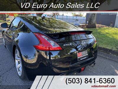 2012 Nissan 370Z   - Photo 8 - Portland, OR 97218