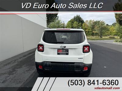 2017 Jeep Renegade Latitude  -CLEAN TITLE! - Photo 5 - Portland, OR 97218