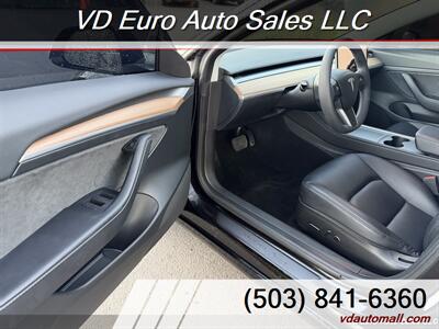 2023 Tesla Model 3   - Photo 10 - Portland, OR 97218