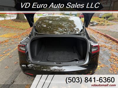2021 Tesla Model 3 Standard Range Plus   - Photo 16 - Portland, OR 97218