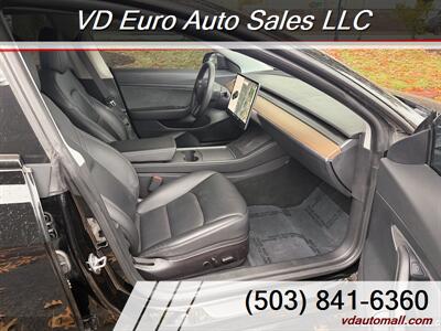 2021 Tesla Model 3 Standard Range Plus   - Photo 14 - Portland, OR 97218