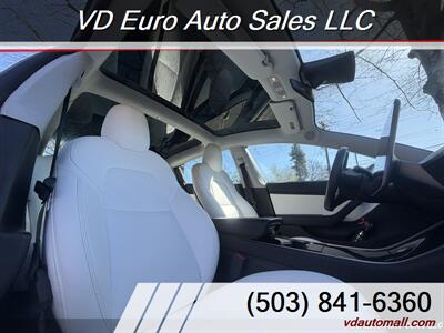 2019 Tesla Model 3 Long Range AWD/SUMMON included - Photo 14 - Portland, OR 97218