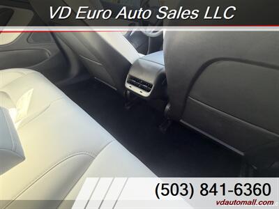 2019 Tesla Model 3 Long Range AWD/SUMMON included - Photo 12 - Portland, OR 97218