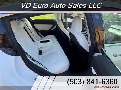 2019 Tesla Model 3 Long Range AWD/SUMMON included - Photo 11 - Portland, OR 97218