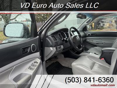 2010 Toyota Tacoma V6  TRD SPORT - Photo 13 - Portland, OR 97218