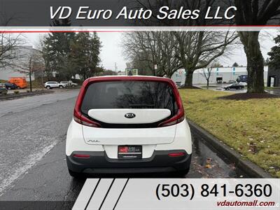 2020 Kia Soul LX  Clean title! - Photo 4 - Portland, OR 97218