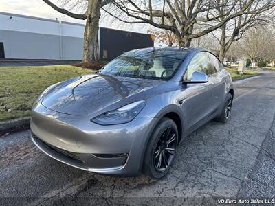 2024 Tesla Model Y Long Range AWD  Super LOW 416 miles!