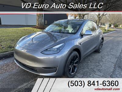 2024 Tesla Model Y Long Range AWD  Super LOW 416 miles!