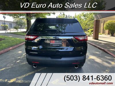 2021 Chevrolet Traverse LT Cloth  8 seats -CLEAN TITLE! - Photo 7 - Portland, OR 97218