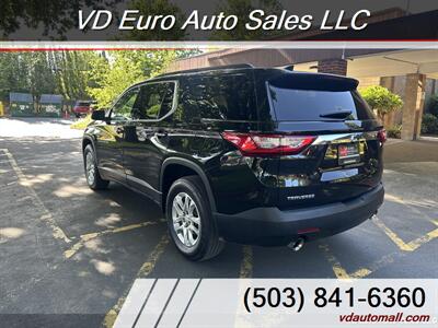 2021 Chevrolet Traverse LT Cloth  8 seats -CLEAN TITLE! - Photo 8 - Portland, OR 97218
