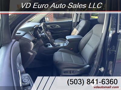 2021 Chevrolet Traverse LT Cloth  8 seats -CLEAN TITLE! - Photo 11 - Portland, OR 97218