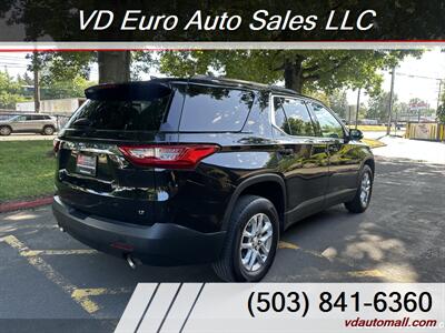 2021 Chevrolet Traverse LT Cloth  8 seats -CLEAN TITLE! - Photo 6 - Portland, OR 97218