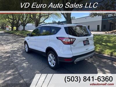 2017 Ford Escape SE  -CLEAN TITLE! - Photo 5 - Portland, OR 97218