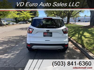 2017 Ford Escape SE  -CLEAN TITLE! - Photo 6 - Portland, OR 97218