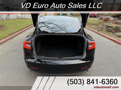 2019 Tesla Model 3 Standard Range -CLEAN TITLE! - Photo 5 - Portland, OR 97218