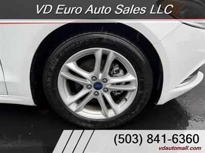 2018 Ford Fusion Hybrid SE  -CLEAN TITLE! - Photo 12 - Portland, OR 97218
