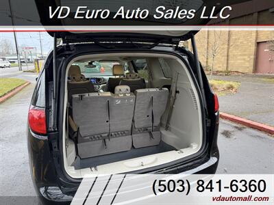 2017 Chrysler Pacifica Touring Plus -CLEAN TITLE! - Photo 19 - Portland, OR 97218