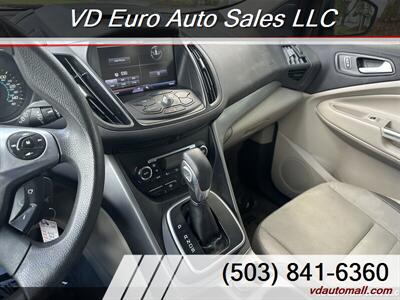 2013 Ford Escape SE  -CLEAN TITLE! - Photo 32 - Portland, OR 97218