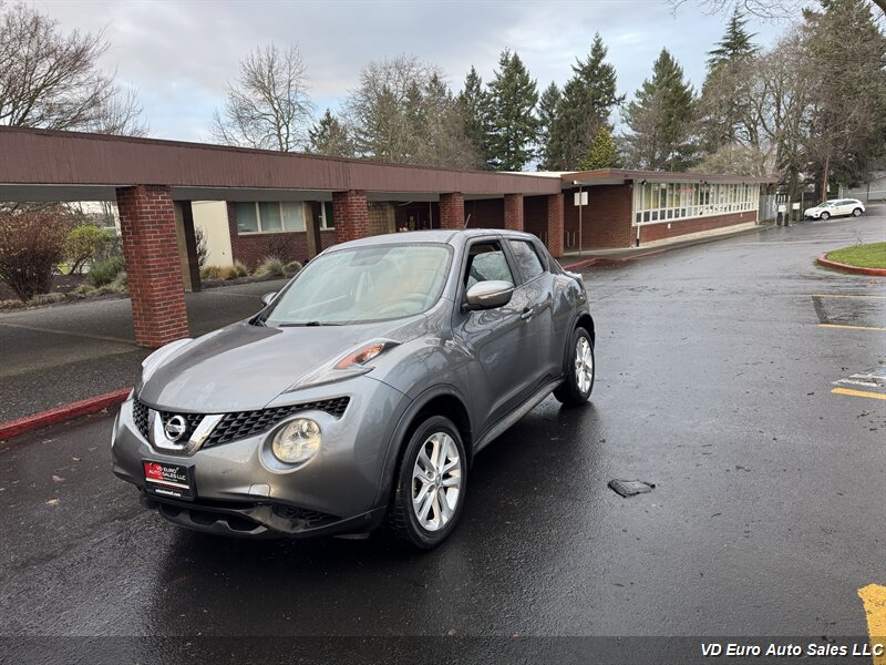 2016 Nissan JUKE S  