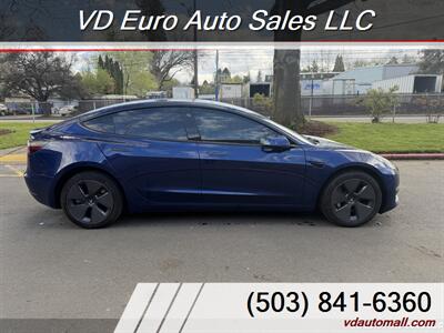 2023 Tesla Model 3   - Photo 5 - Portland, OR 97218