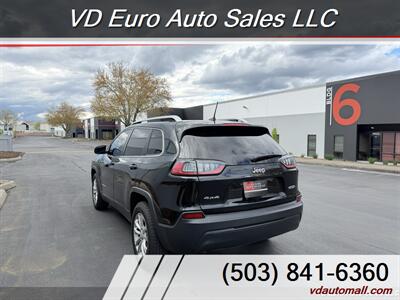 2019 Jeep Cherokee Latitude  4x4 Clean title! - Photo 4 - Portland, OR 97218