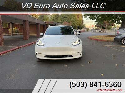 2022 Tesla Model Y Performance LOW MILEAGE! - Photo 2 - Portland, OR 97218