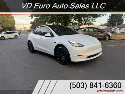 2022 Tesla Model Y Performance LOW MILEAGE! - Photo 3 - Portland, OR 97218