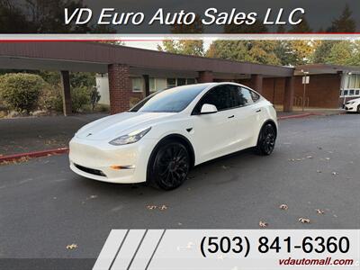 2022 Tesla Model Y Performance LOW MILEAGE! - Photo 1 - Portland, OR 97218