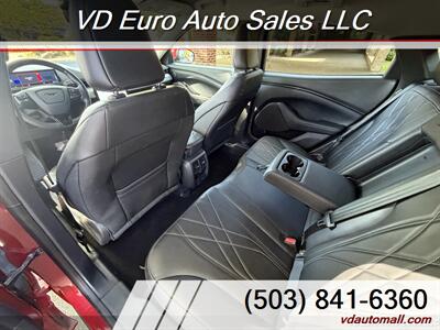 2021 Ford Mustang Mach-E Select  AWD - Photo 15 - Portland, OR 97218