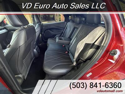 2021 Ford Mustang Mach-E Select  AWD - Photo 16 - Portland, OR 97218