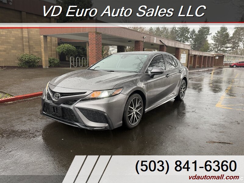 2021 Toyota Camry SE  -CLEAN TITLE! - Photo 1 - Portland, OR 97218