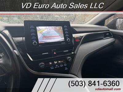 2021 Toyota Camry SE  -CLEAN TITLE! - Photo 13 - Portland, OR 97218