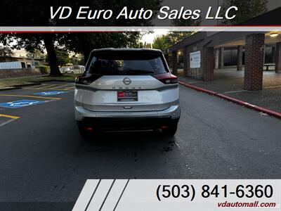 2025 Nissan Rogue SV - Photo 6 - Portland, OR 97218